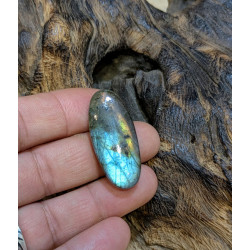 CABOCHON OVALE LABRADORITE